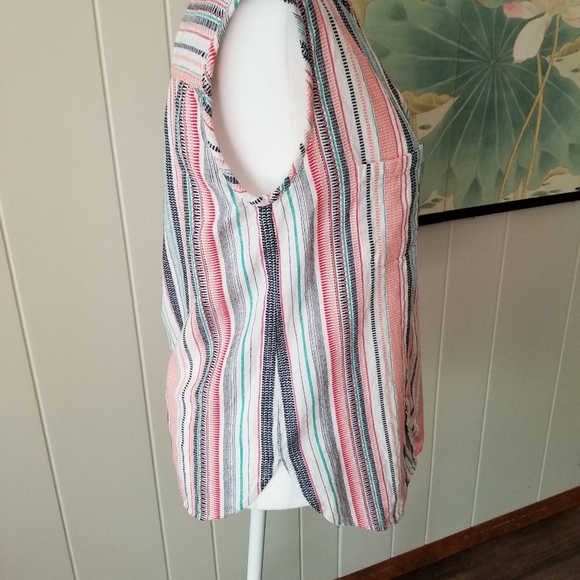 Max Studio Button Up Tank - Picture 8 of 10